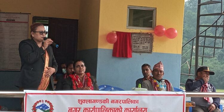 आधारभुत स्वास्थ्य सेवा केन्द्र भवनको उद्घाटन