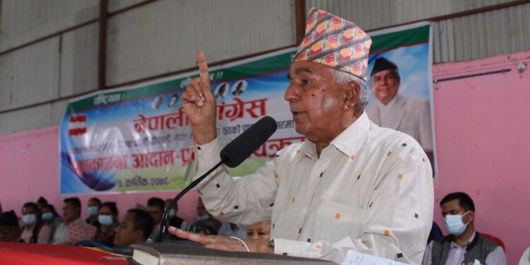कम्युनिष्ट पाटी टुक्रा टुक्रा भईसकेको छ ः वरिष्ट नेता पौडेल