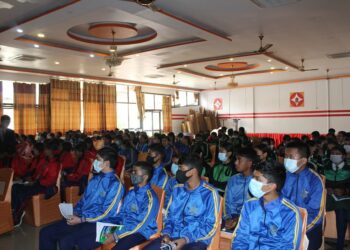 विद्यार्थीलाई कानुन सम्बन्धी अभिमुखिकरण