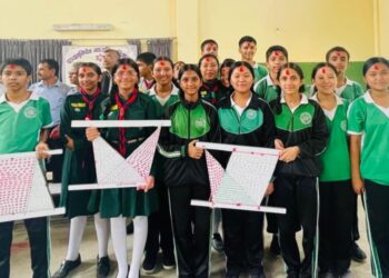 विद्यार्थीद्धारा गणित विषयक शैक्षिक सामग्री प्रदर्शन