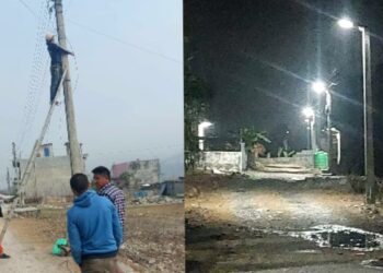 क्लबद्धारा टोलमा सडक बत्ति जडान