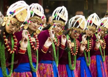 तमु ल्होसारमा सार्वजनिक विदा
