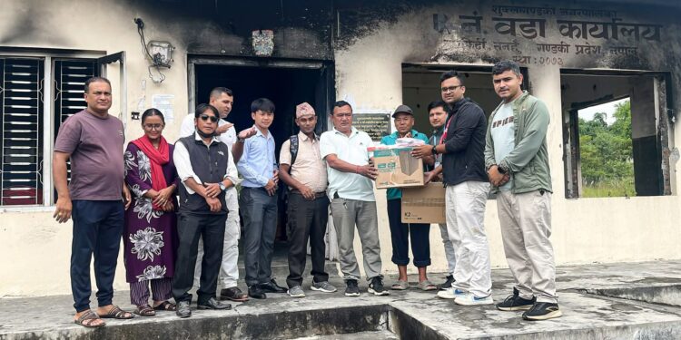 जलेको वडालाई डिजी लिंकको कम्प्युटर सहयोग