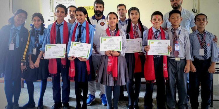 शुक्लागण्डकी जेसीज चितवनमा सम्मानित