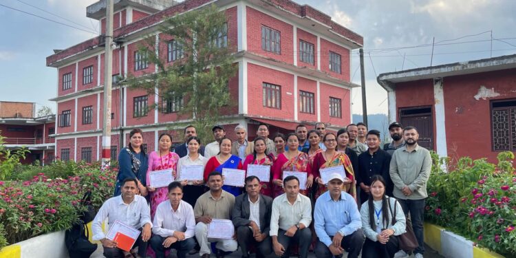 प्राध्यापकलाई प्रतिवेदन लेखन सम्बन्धि कार्यशाला