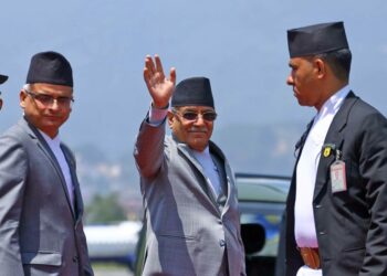प्रधानमन्त्री दाहाल भ्रमणका लागि भारत प्रस्थान