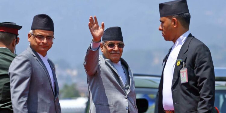 प्रधानमन्त्री दाहाल भ्रमणका लागि भारत प्रस्थान