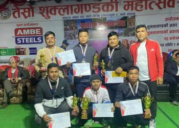 ब्याडमिन्टन प्रतियोगितामा थापा र भुजेलको जोडी प्रथम