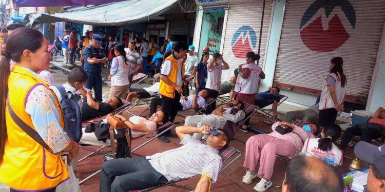 लायन्सद्वारा ३१३ पिन्ट रगत संकलन