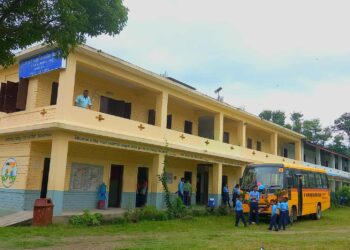 हिडेर विद्यालय जाने समस्याको अन्त्य