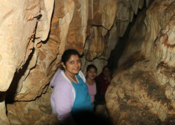 ओझेलमा परेको शिवगुफा