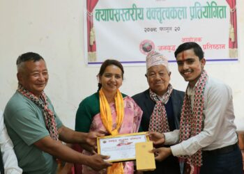 वक्तृत्वकला प्रतियोगितामा खरेल प्रथम