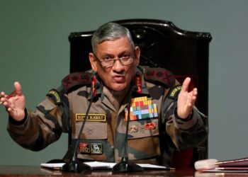 भारतका सैनिक प्रमुख चढेको हेलिकप्टर दुर्घटना