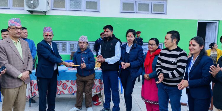 कर्मचारी समुह हाजिरीजवाफमा प्रथम, पत्रकार द्धितीय