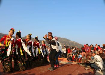 कौराहा संरक्षणमा जुटे उद्गम स्थानका मगर समुदाय