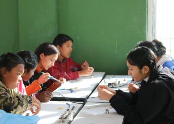 विद्यार्थीलाई व्यवहारिक सिप सिकाउदै पञ्चमुनी
