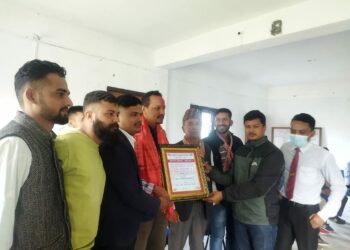 विद्याथीद्धारा उपमेयर राजुलाई बधाई तथा सम्मान