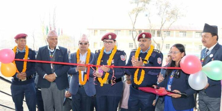 पुलिस स्कुलको छात्राबास भवनको उद्घाटन