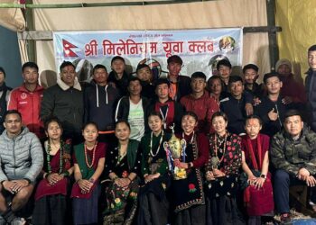 घडेरीमा जारि भलिबल प्रतियोगिताकाे उपाधि ठकुरी समाजलाई