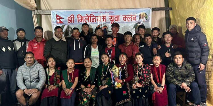 घडेरीमा जारि भलिबल प्रतियोगिताकाे उपाधि ठकुरी समाजलाई