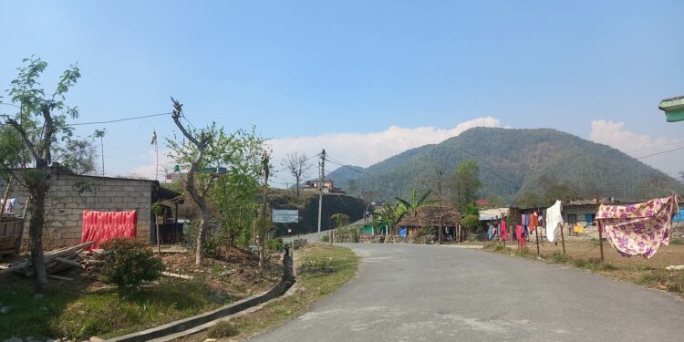 सडक स्तरोन्ततिका लागि गरियो सार्वजनिक सुनुवाई