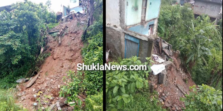 साँखेमा पहिराेले एक घरमा क्षति