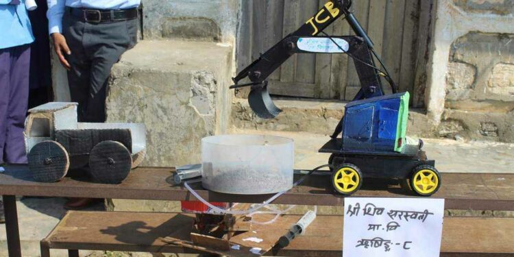 बिज्ञान सामाग्री प्रदर्शनीमा शिव सरस्वती सर्वाेत्कृष्ट
