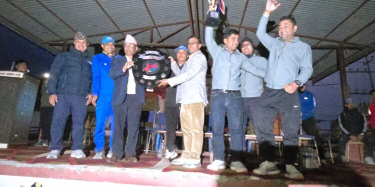 शुक्लागण्डकीलाई जिल्ला स्तरीय राष्ट्रपति रनिङ शिल्डको उपाधि