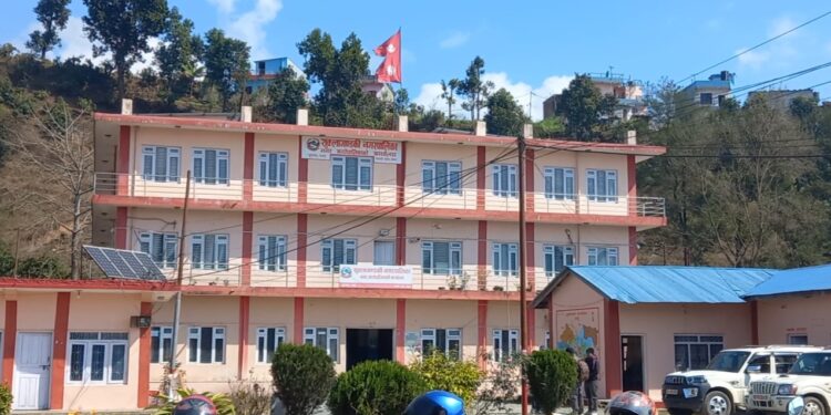 सडक पेटीमा व्यापार व्यवसाय नगर्न नगरको आग्रह
