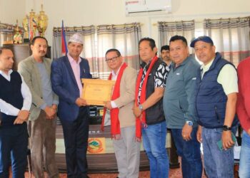 सौर्य सोलार कम्पनीलाई नगरपालिकाद्धारा सम्मान
