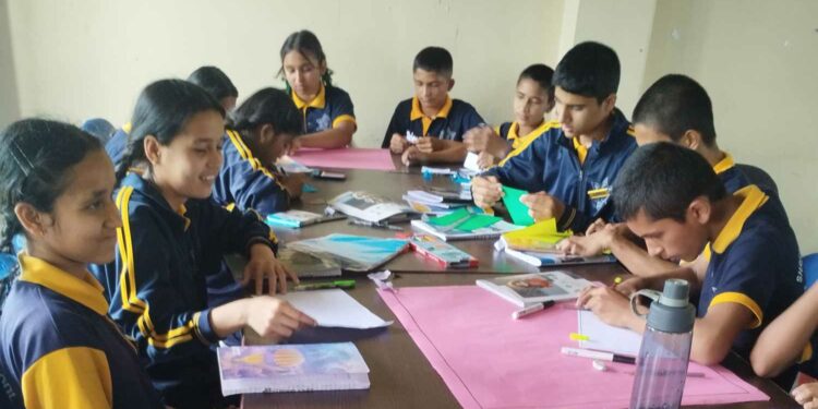 नेतृत्व गर्ने विद्यार्थीलाई नेतृत्व विकास तालिम