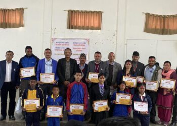 शिक्षक हाजिरीजवाफमा जनशिशु प्रथम